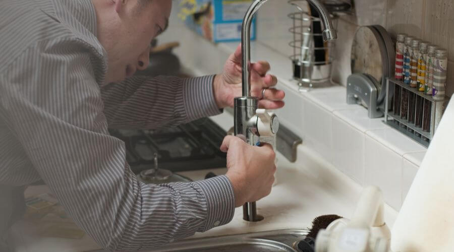 Professional bathroom faucet installation in Totz, KY